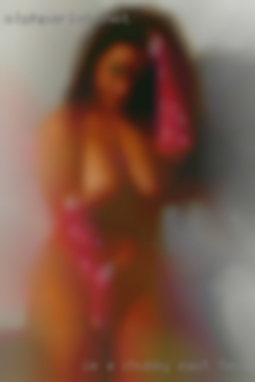 I'm a chubby in East Texas female, I love oral.